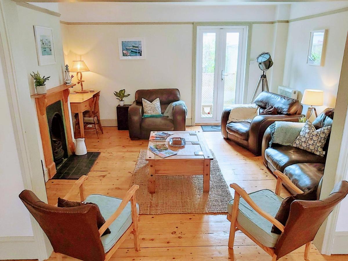 The Nautical Nest In The Heart Of Dartmouth Villa Exterior photo